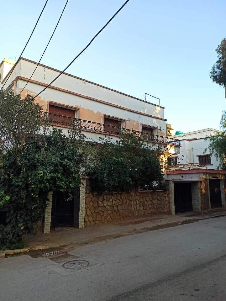 Oran Oran Vente Maisons Superbe villa situé à cité amir abdelkader oran