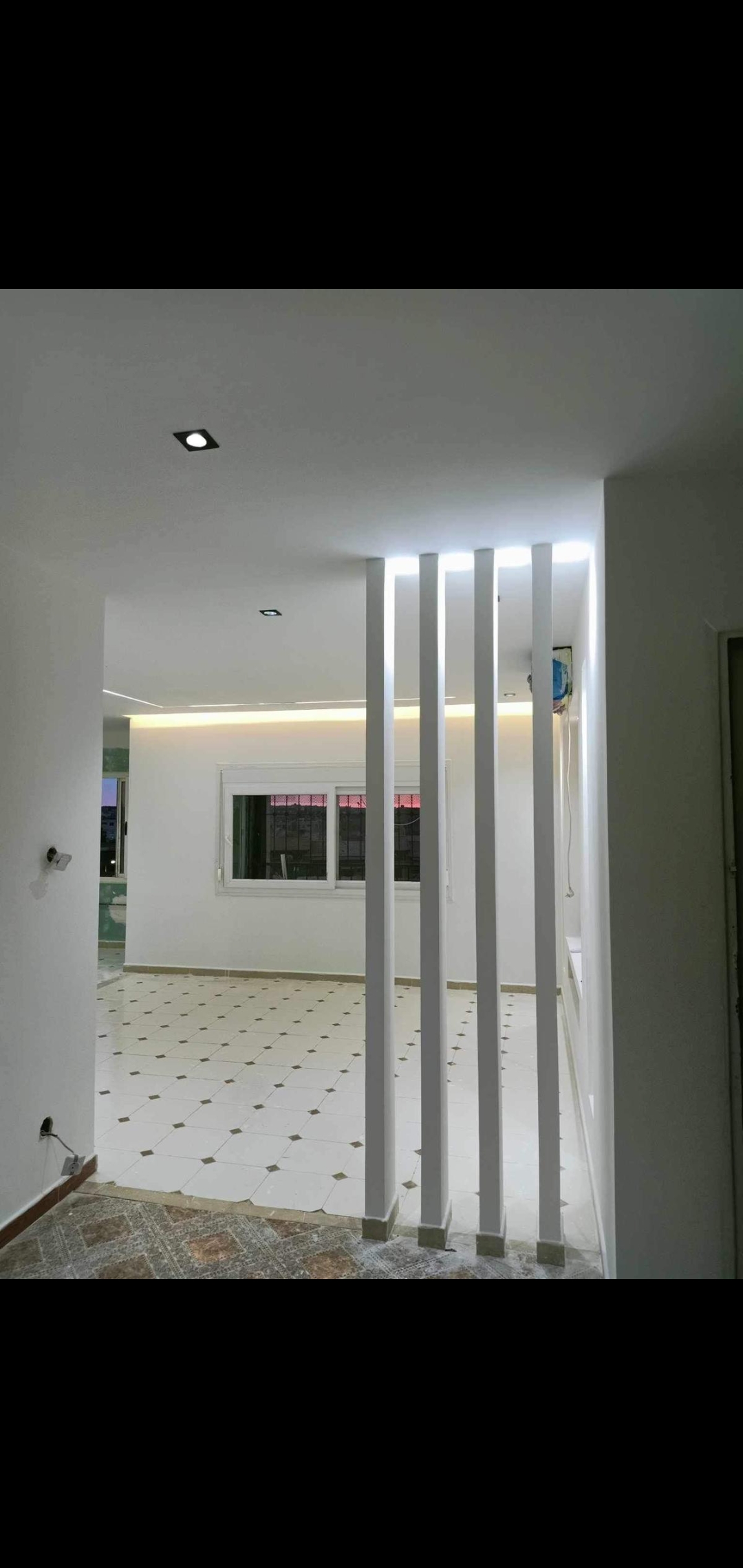 Oran Ain Turk Vente Appart. 5 pices+ Appartement type 5 rnov avec son garage