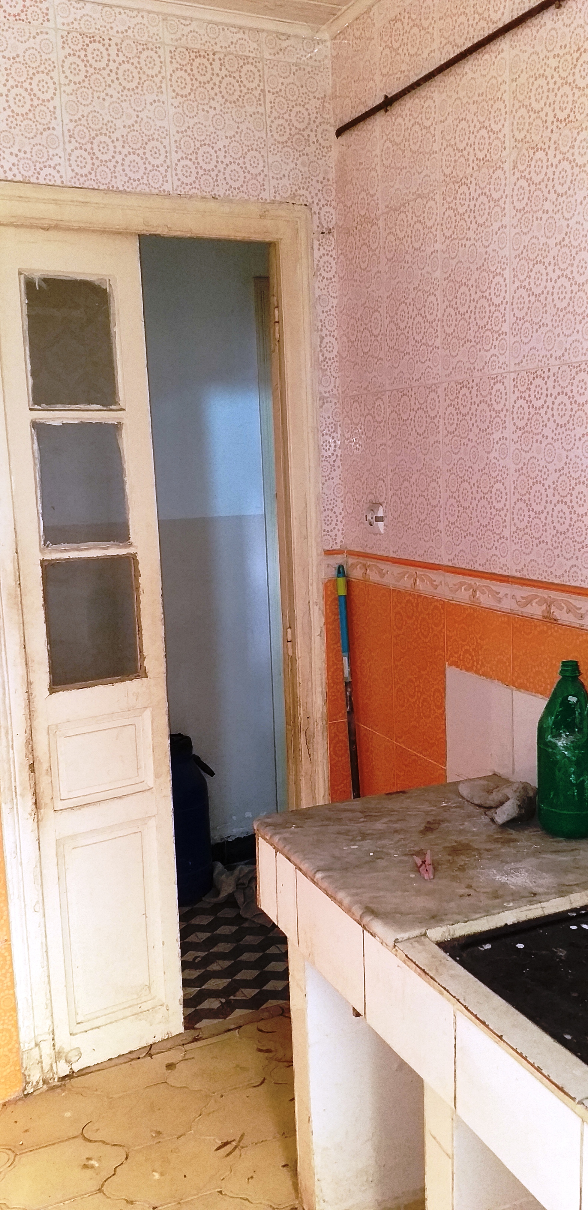 Alger Bab El Oued Vente Appart. 4 pices Appartement f4 bab el oued